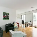 Guestready - One Modern Stylish Home